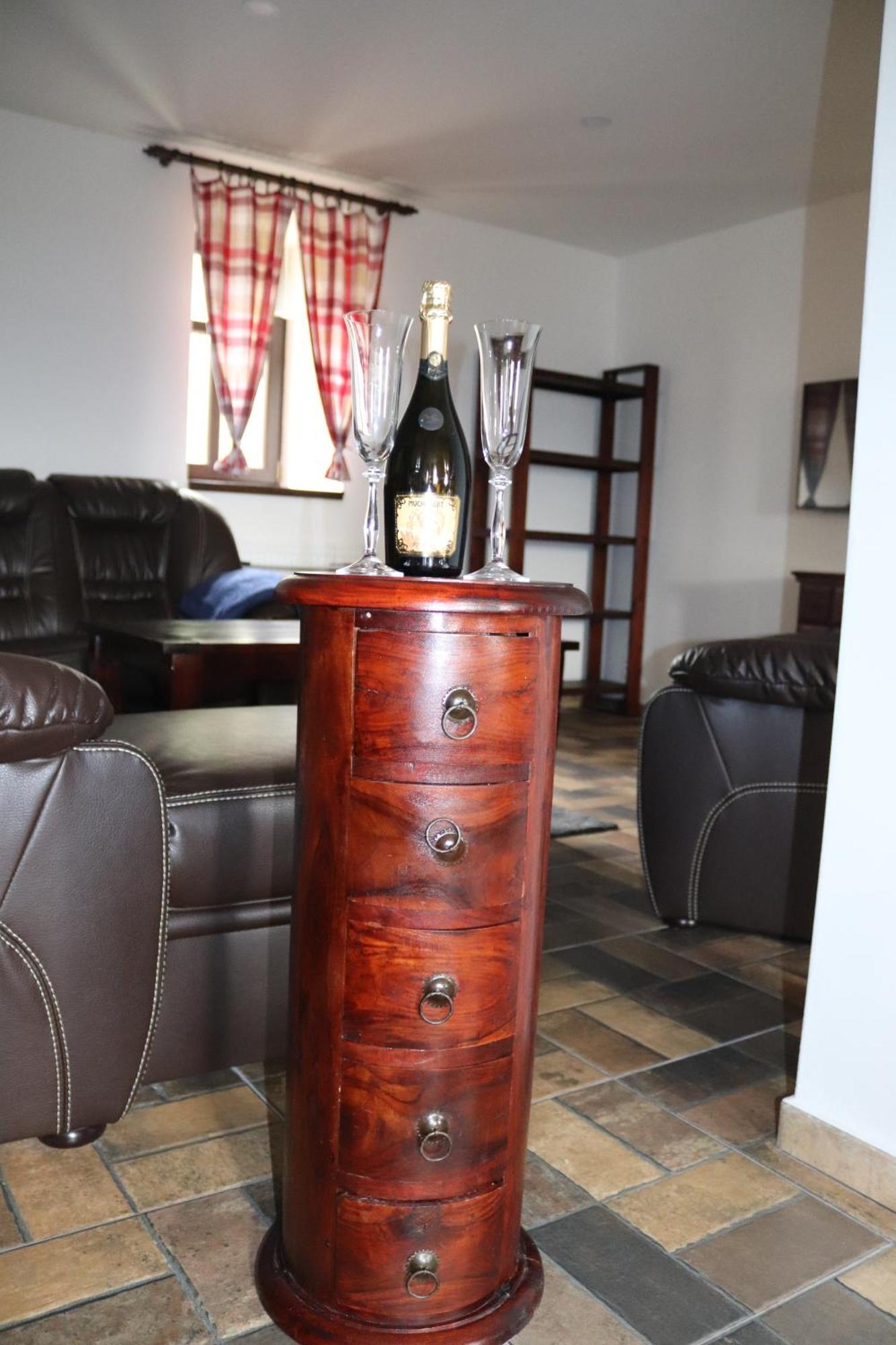 Apartmany Kynast Albrechtice v Jizerskych horach Buitenkant foto